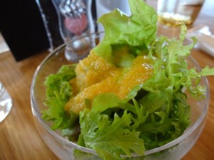 菅原ガラス内のカフェのサラダ（20130302）
